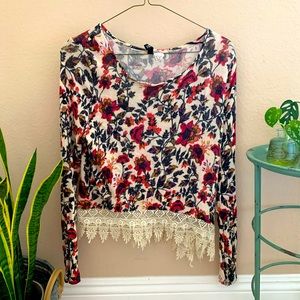 Divided Floral Lace Sweater Top